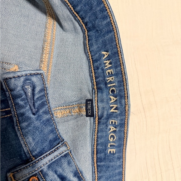 American Eagle Outfitters Blue Flare Jeans - Picture 3 of 5